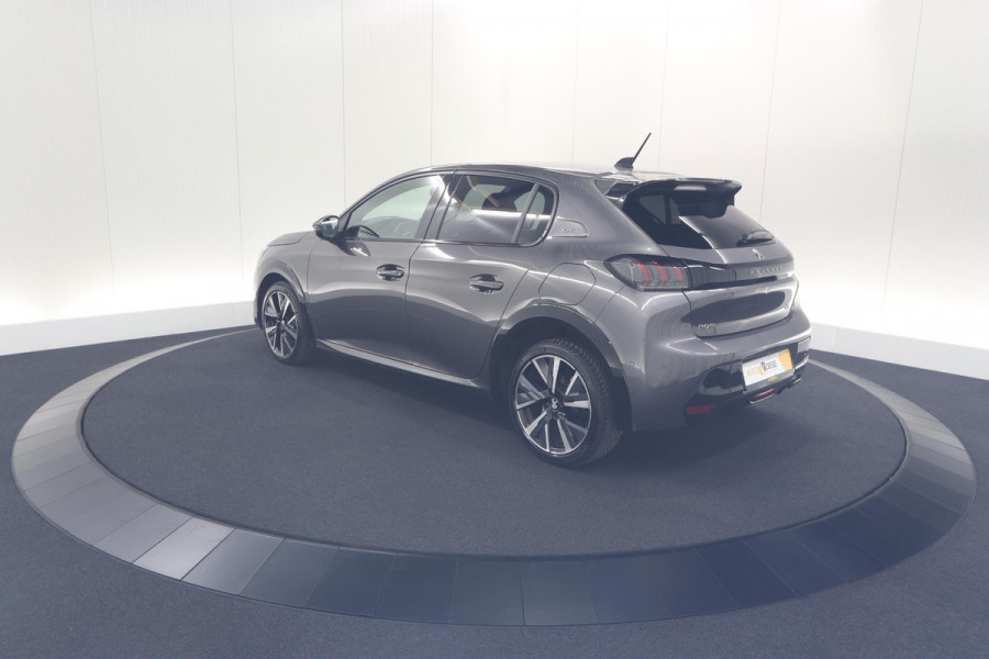 Peugeot 208 PureTech 100 EAT8 GT | Camera | Dodehoekdetectie | Navigatie | Apple Carplay