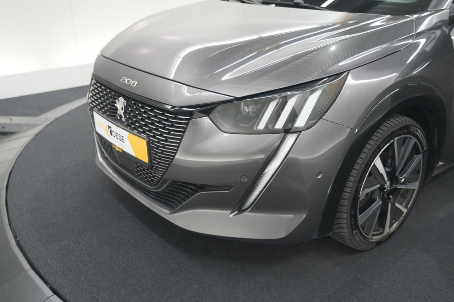 Peugeot 208 PureTech 100 EAT8 GT | Camera | Dodehoekdetectie | Navigatie | Apple Carplay