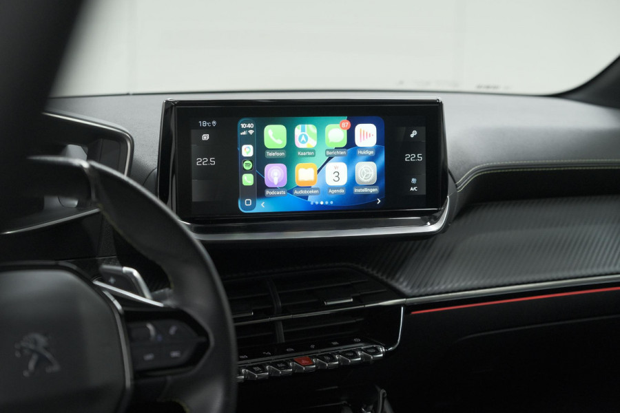 Peugeot 208 PureTech 100 EAT8 GT | Camera | Dodehoekdetectie | Navigatie | Apple Carplay