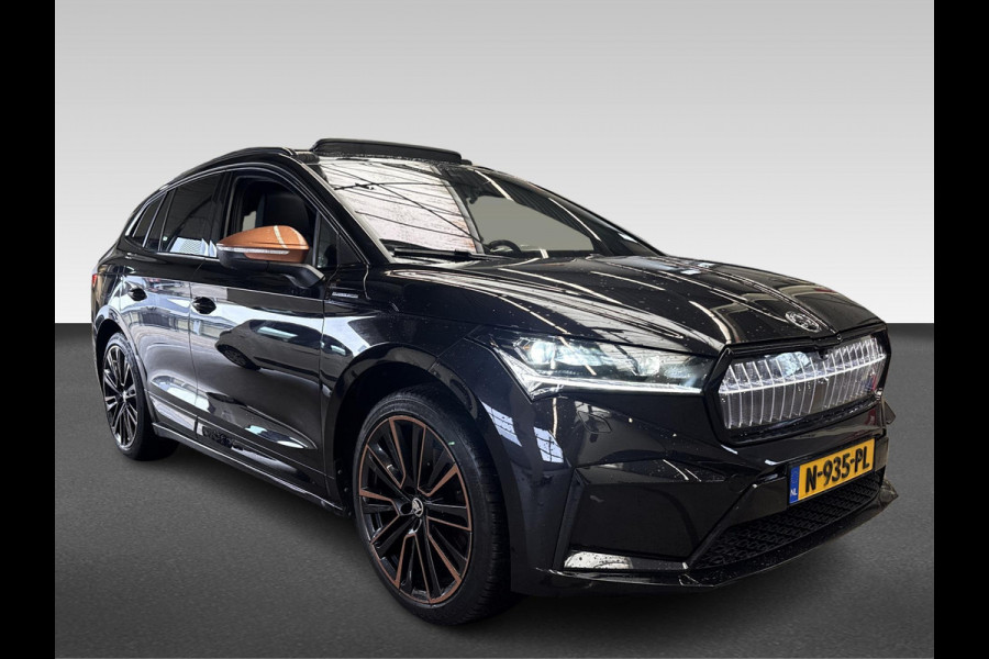 Škoda ENYAQ iV 60 Founders Edition Black | 21 inch | Panaromadak | Lederen bekleding