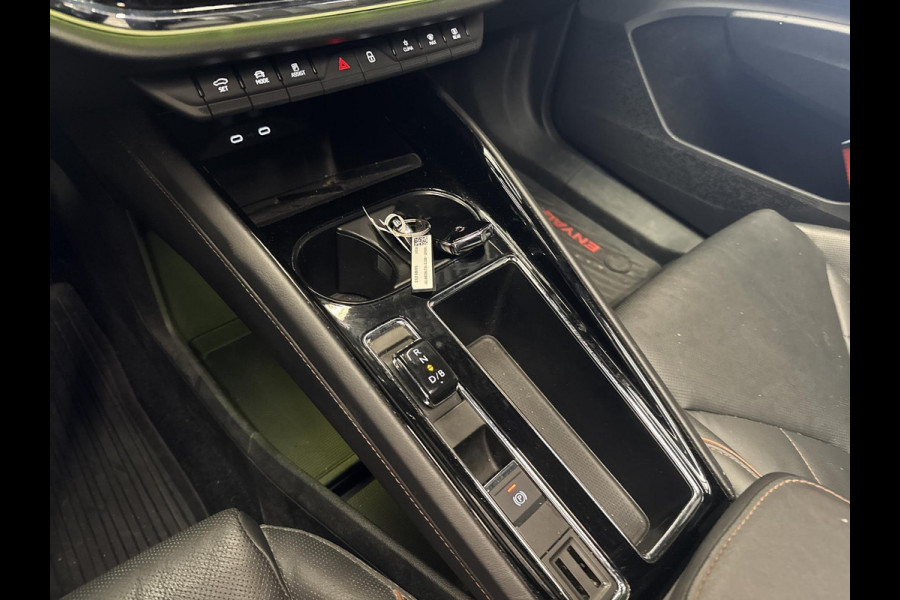 Škoda ENYAQ iV 60 Founders Edition Black | 21 inch | Panaromadak | Lederen bekleding