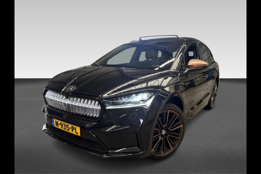 Škoda ENYAQ iV 60 Founders Edition Black | 21 inch | Panaromadak | Lederen bekleding