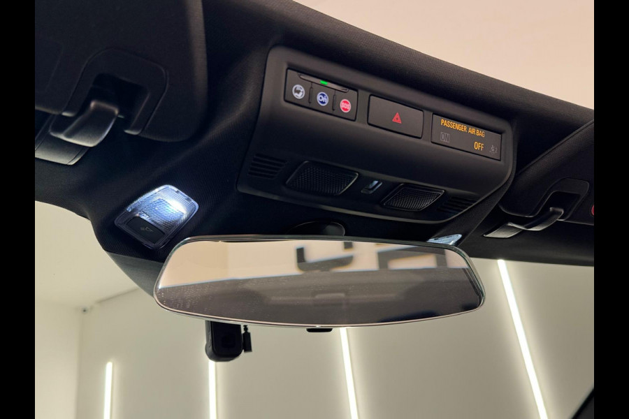 Chevrolet Corvette C8 6.2 V8 Stingray Targa