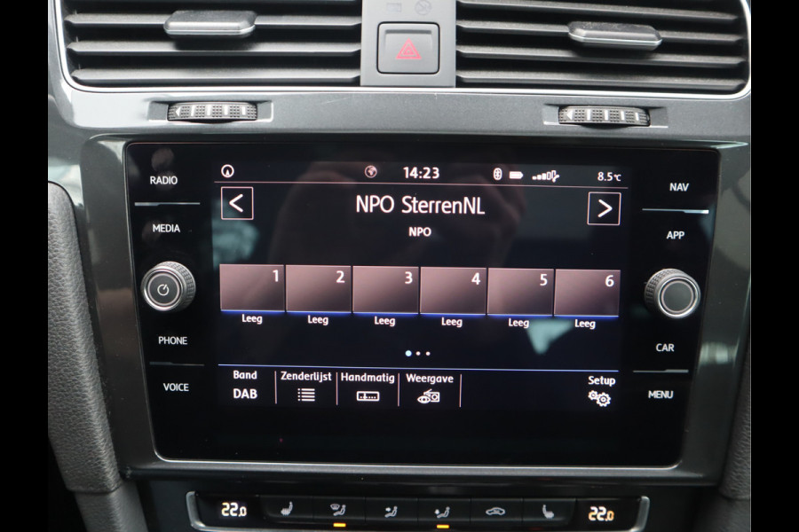 Volkswagen Golf Variant 1.5 TSI Comfortline Business Navi / Pano / ACC / Trekhaak BTW Auto