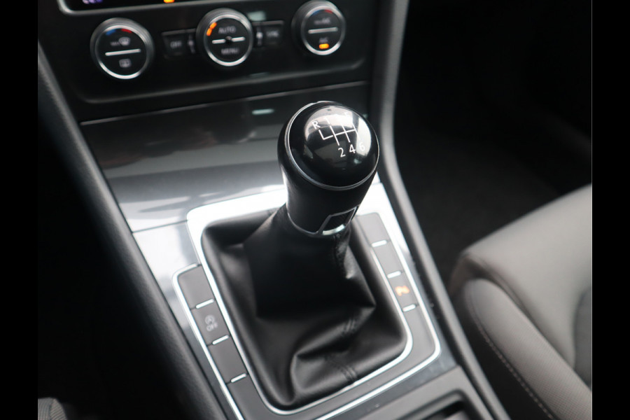 Volkswagen Golf Variant 1.5 TSI Comfortline Business Navi / Pano / ACC / Trekhaak BTW Auto