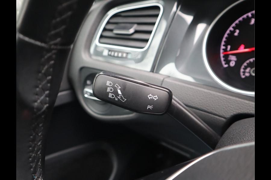 Volkswagen Golf Variant 1.5 TSI Comfortline Business Navi / Pano / ACC / Trekhaak BTW Auto