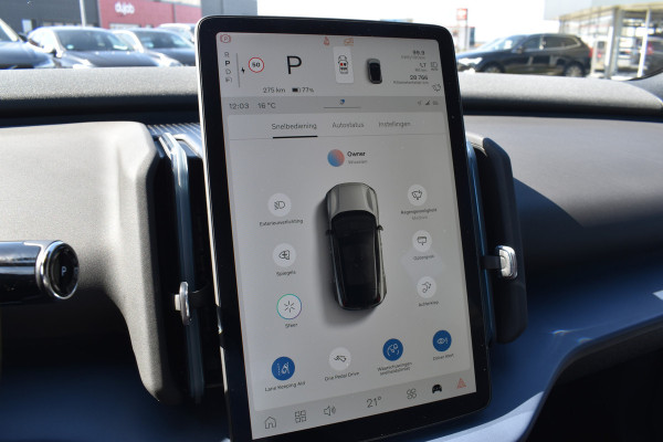 Volvo EX30 Extended Range Plus 69 kWh | Blis | Camera Achter | Elektr. Achterklep | 19'' | PDC V+A