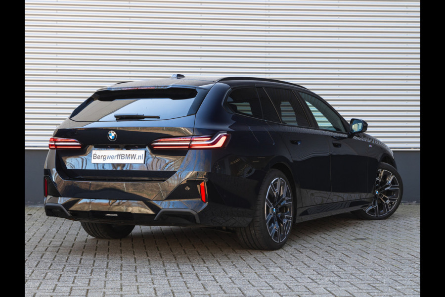 BMW 5 Serie Touring 540d xDrive M-Sport - Individual Leder - Memoryzetels - Driving Assistant