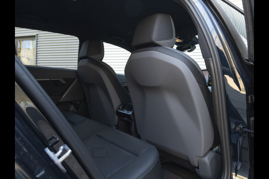 BMW 5 Serie Touring 540d xDrive M-Sport - Individual Leder - Memoryzetels - Driving Assistant