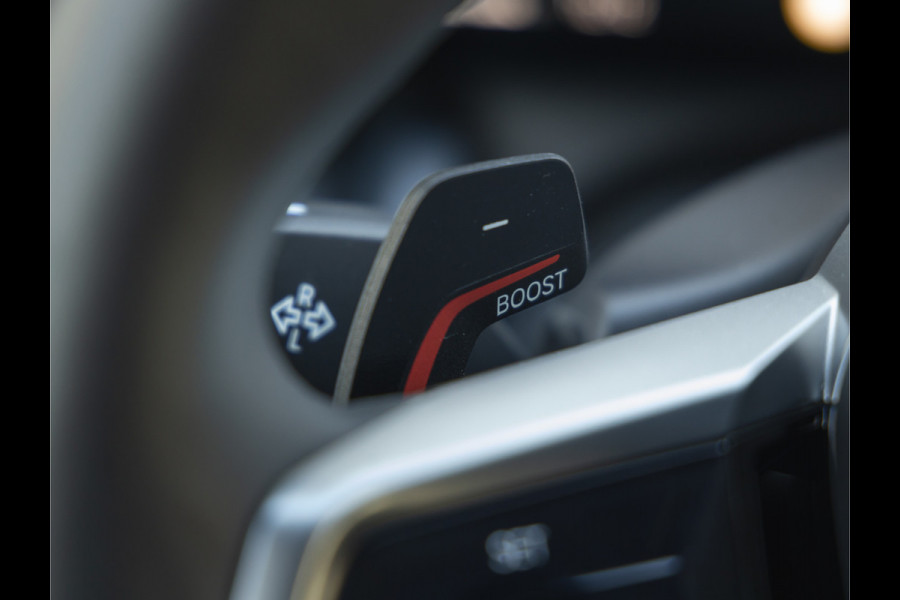 BMW 5 Serie Touring 540d xDrive M-Sport - Individual Leder - Memoryzetels - Driving Assistant