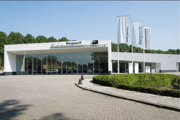 BMW 5 Serie Touring 540d xDrive M-Sport - Individual Leder - Memoryzetels - Driving Assistant