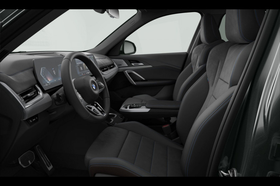 BMW X1 sDrive18i M-Sport - Pano - Memoryzetel - Trekhaak - Harman Kardon