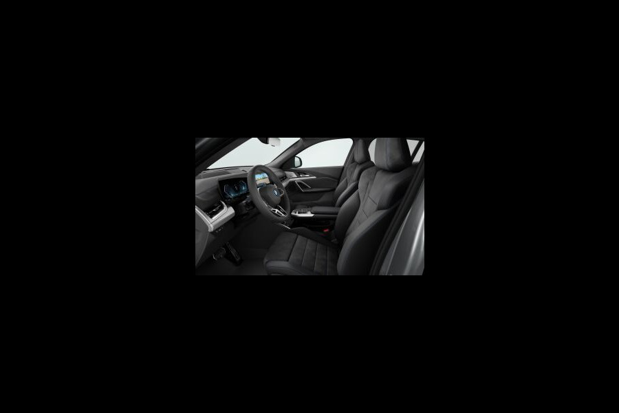 BMW iX2 eDrive20 M-Sport Pro - Pano - Memoryzetel - Driving Ass Prof