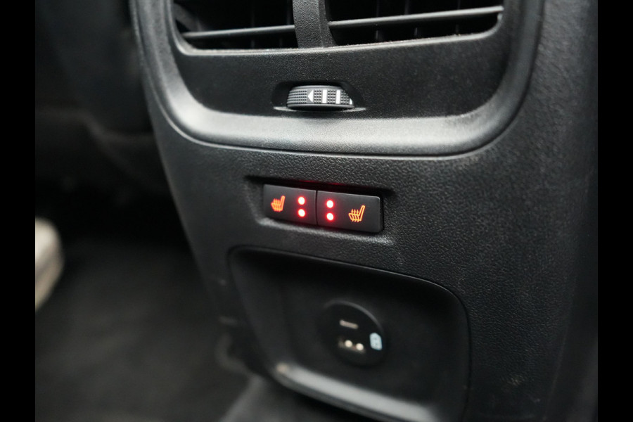 Ford Kuga 2.5 Titanium X PHEV 225pk Dealer O.H. | Panodak | Adaptive Cruise | 360 Camera | Bang & Olufsen Sound | Sportstoelen & Stuur Verwarmd | Keyless | Blis | Virtual | Navigatie | DAB | Plug In Hybrid |