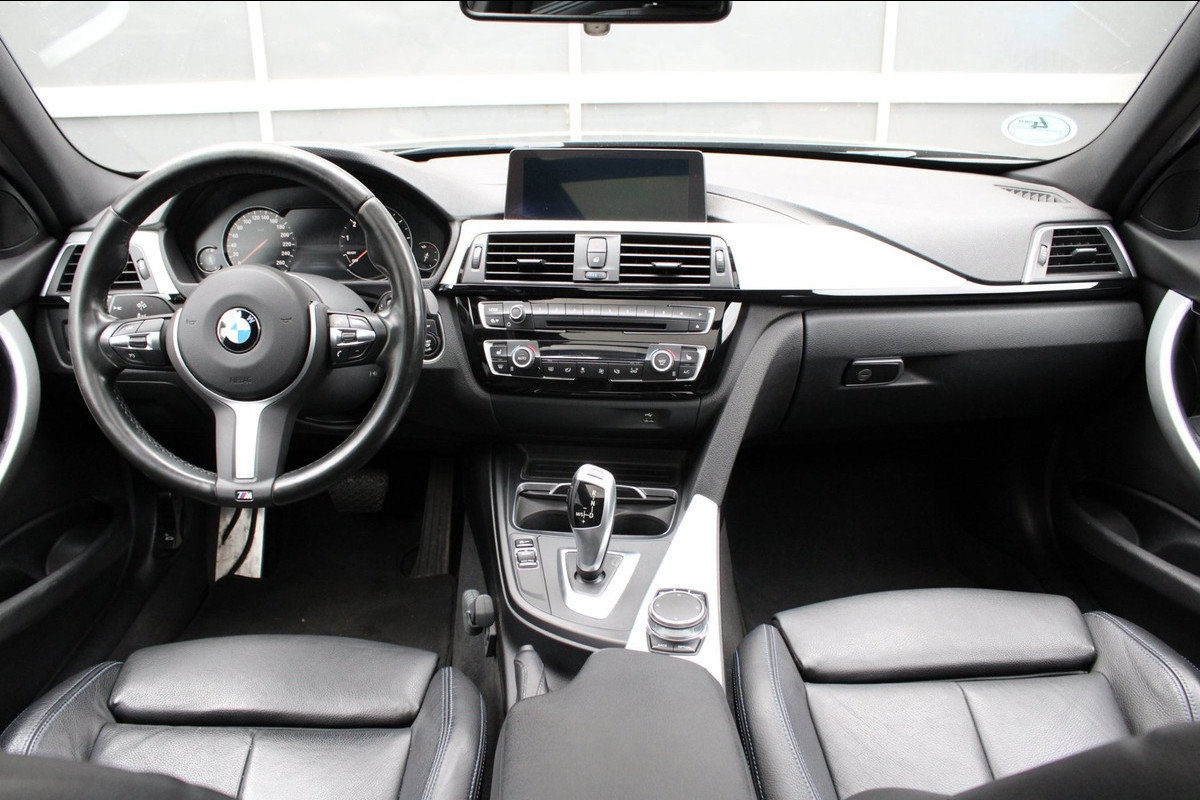 BMW 3 Serie Touring 318i M Sport Edition