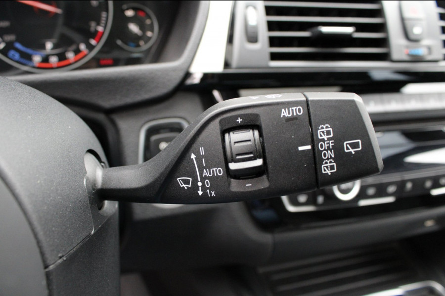 BMW 3 Serie Touring 318i M Sport Edition