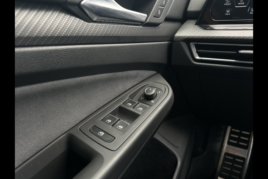 Volkswagen Golf 2.0 R 4Motion, 333 PK, Akrapovic, Head Up, H&K, Pano, 20 Jahre, IQ