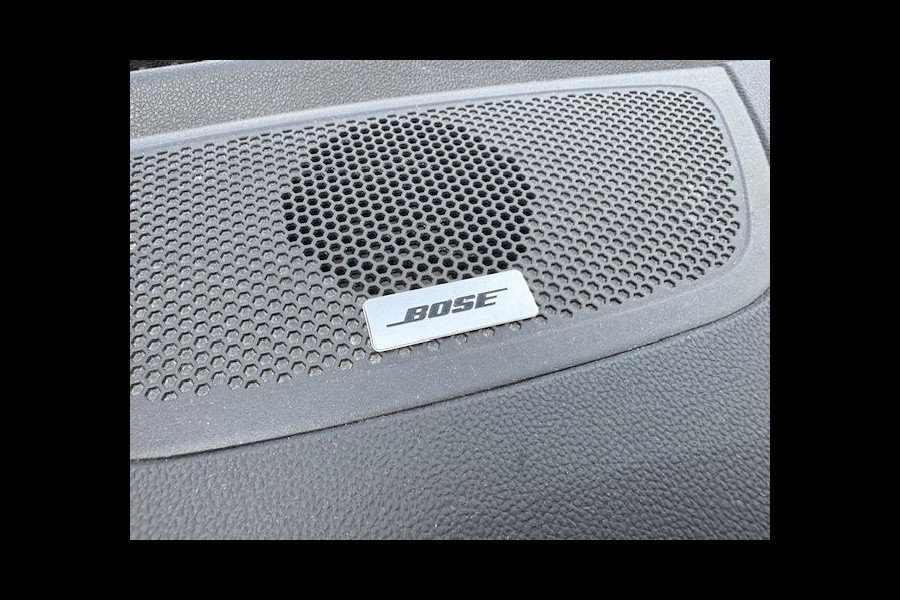 Renault Kadjar 1.2 TCe Bose Automaat Airco/ECC,Navigatie,Camera,Half Leder