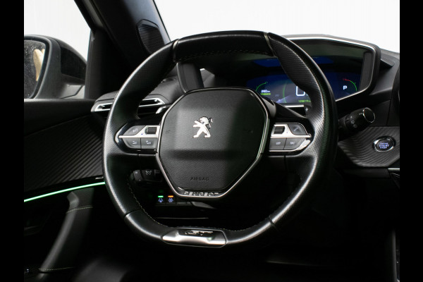 Peugeot 2008 1.2 PureTech GT Pack Sport (PANORAMADAK,APPLE CARPLAY,NAVI,CAMERA,STOELVERWARMING,GETINT,LEDER/ALCANTARA,LM VELGEN)