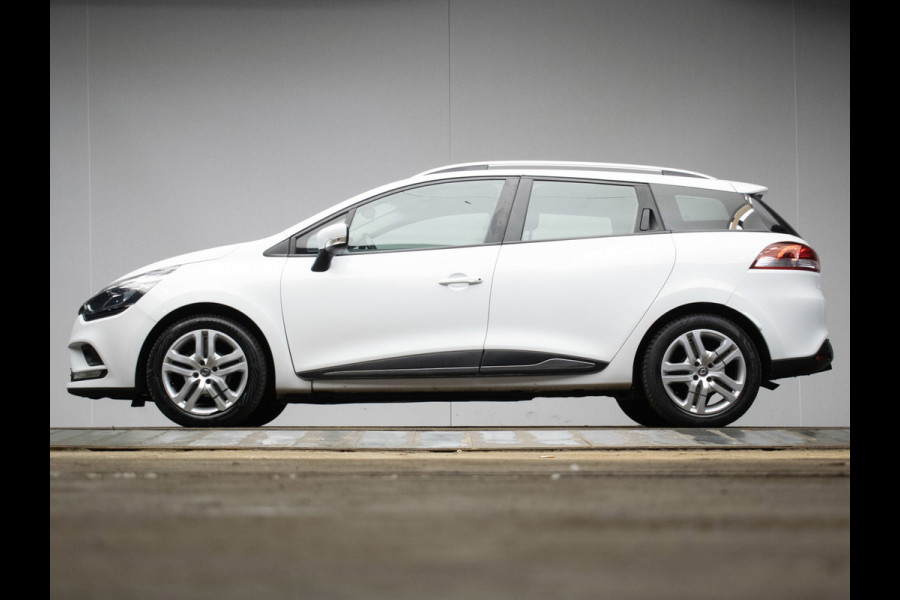Renault Clio Estate 0.9 TCe Limited Sport (NAVI,CRUISE,BLUETOOTH,LED,ELEKTRISCH PAKKET,KEYLESS,SPORTSTOELEN,NETTE STAAT)
