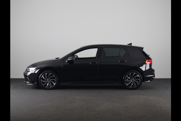 Volkswagen Golf 1.5 TSI R-Line 130 PK | LED Plus | Parkeer camera | Navigatie | Keyless entry | Stoel- en stuurverwarming |