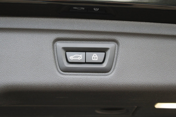 BMW 3 Serie Touring M340i xDrive High Executive