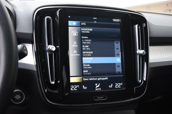 Volvo XC40 T4 211PK Automaat Plug-in hybrid Plus Bright / Navigatie / Cruise control / Harman Kardon / Stuur- & Stoelverwarming / Elektrische achterklep / Achteruitrijcamera / Elektrische stoelverst. met geheugen / Extra getint glas