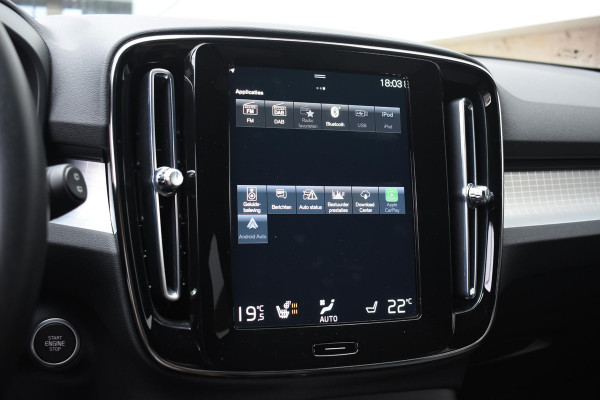 Volvo XC40 T4 211PK Automaat Plug-in hybrid Plus Bright / Navigatie / Cruise control / Harman Kardon / Stuur- & Stoelverwarming / Elektrische achterklep / Achteruitrijcamera / Elektrische stoelverst. met geheugen / Extra getint glas