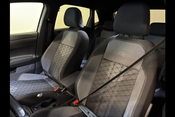Volkswagen Polo 1.0 TSI R-Line Business | R-LINE | IQ LIGHTS | ACC | CARPLAY | CAMERA