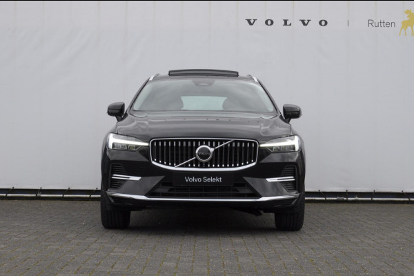 Volvo XC60 T6 350PK Automaat Plug-in hybrid AWD Plus Bright Panoramisch schuif-kanteldak / Google infotainment / Lederen bekleding / Parkeersensoren voor en achter met parkeercamera / Road Sign information / Cruise Control