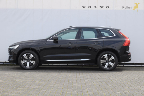 Volvo XC60 T6 350PK Automaat Plug-in hybrid AWD Plus Bright Panoramisch schuif-kanteldak / Google infotainment / Lederen bekleding / Parkeersensoren voor en achter met parkeercamera / Road Sign information / Cruise Control