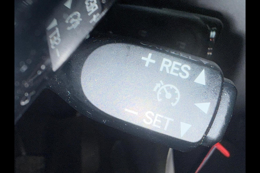 Toyota Aygo 1.0 VVT-i x-play Airco, Carplay, 5 DRS, NL/NAP!