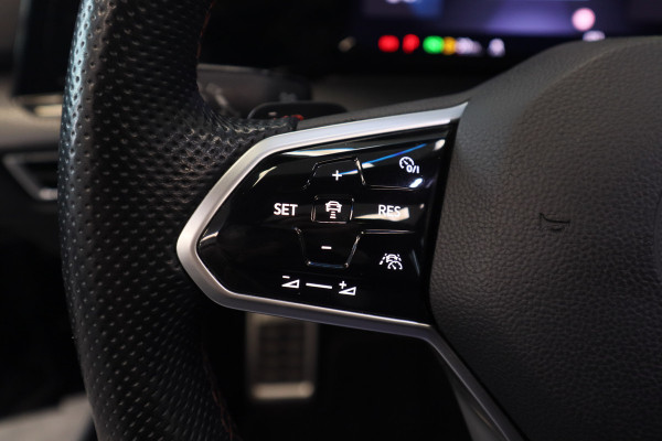 Volkswagen Golf 2.0 TSI GTI Clubsport Panoramadak Harman&Kardon Head-Up