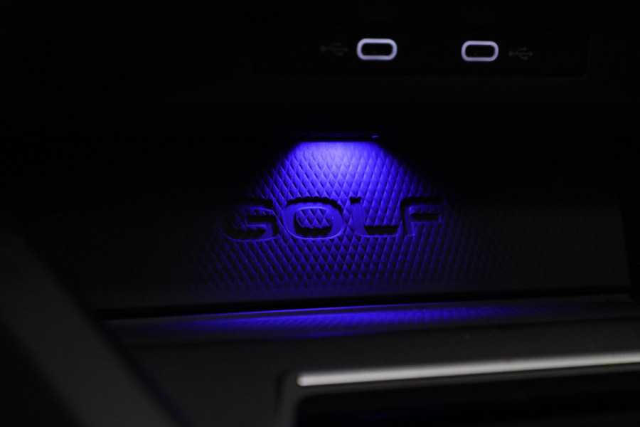 Volkswagen Golf 2.0 TSI GTI Clubsport Panoramadak Harman&Kardon Head-Up