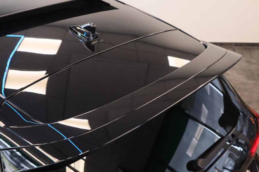 Volkswagen Golf 2.0 TSI GTI Clubsport Panoramadak Harman&Kardon Head-Up