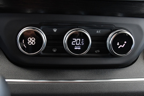 Nissan Primastar 2.0 dCi 150 L2H1 DC Black Edition 5 Jaar Garantie, Camera, Cruise, LED, Stoelverwarming, 2 x Schuifdeur, Clima, Automaat, Keyless, Uniek!