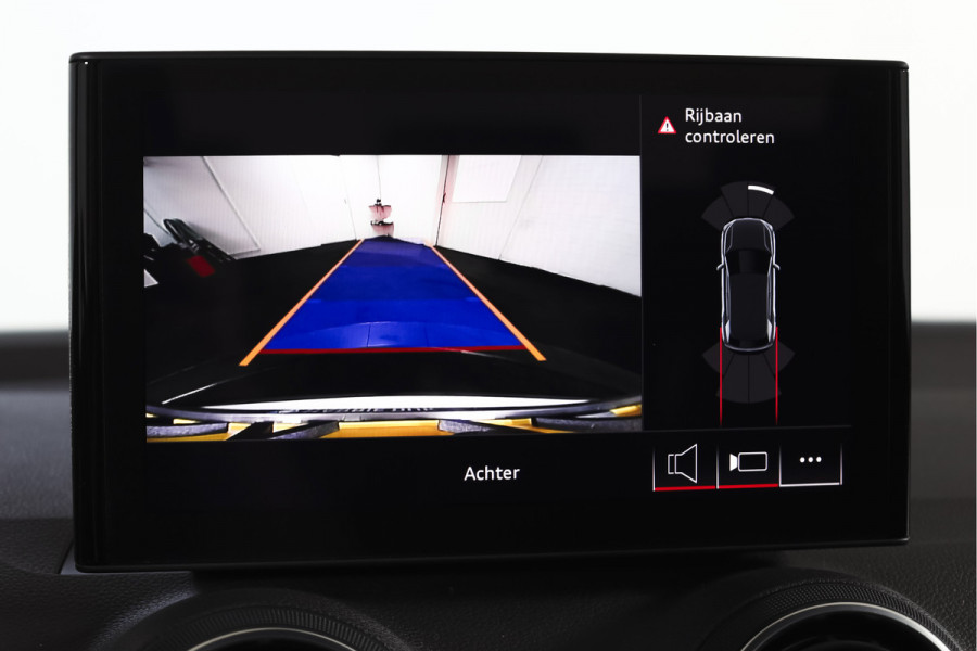 Audi Q2 35 TFSI S Edition 150 PK - Automaat | Dig. Cockpit | Adapt. Cruise | Stoelverw. | Matrix Led | Camera | NAV + App. Connect | ECC | Elek. Klep | LM 17" |