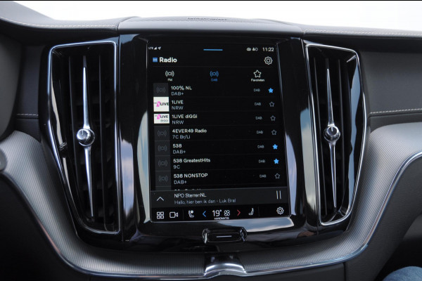 Volvo XC60 T6 340PK Automaat Plug-in hybrid AWD R-Design