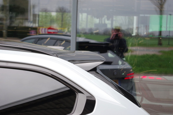 BMW 5 Serie Touring M5, M-Drivers Pack, Panoramadak, B&W Sound, Trekhaak, Carbon Int, Driv. Ass. Prof, Comfort Pack,