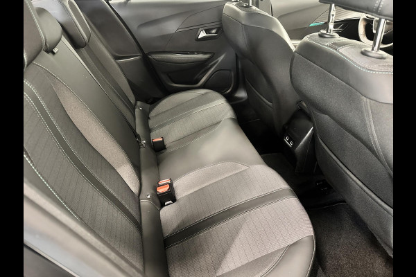Peugeot e-208 EV Allure Pack 50 kWh 98% SOH Airco/ECC Carplay Navi Cruise Control PDC VA + Camera Full LED 16" LM Velgen