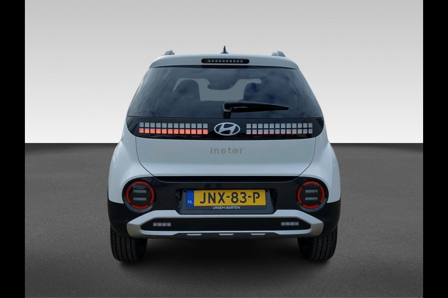 Hyundai Inster Evolve Plus 49 kWh | Winterpack