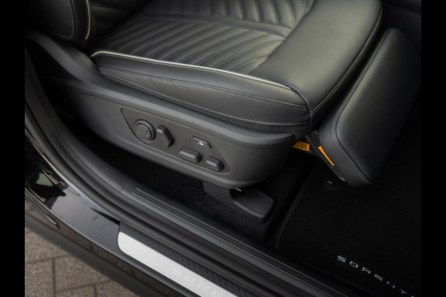 Kia Sorento 1.6 T-GDi Plug-in Hybrid 4WD ExecutiveLine 7p. | VOORRAADVOORDEEL | Bose audio | Schuifkanteldak | Stoel en stuurverwarming |