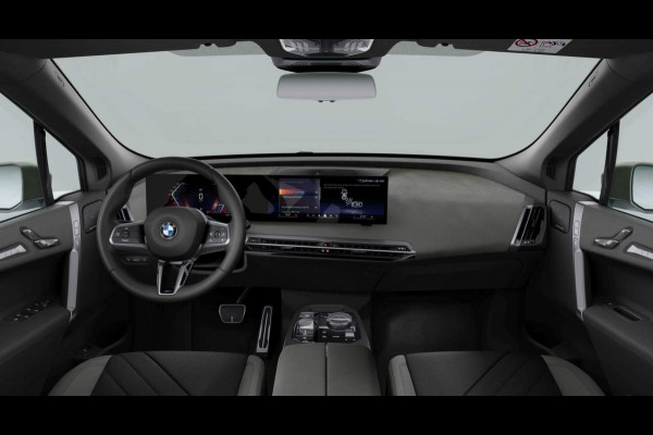BMW iX xDrive60 - 112kWh - M-Sport - Driving Ass Prof - Stoelventilatie