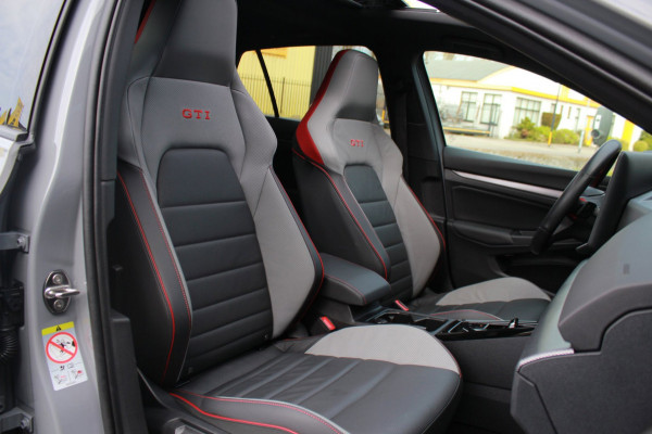 Volkswagen Golf 2.0 TSI GTI