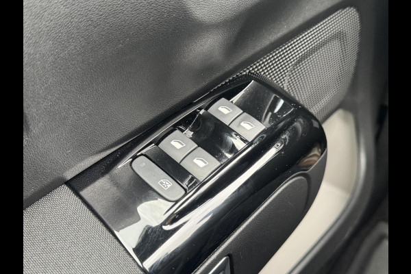 Citroën C3 1.2 PT 83 Shine | Comfort seats | Lage km-stand | Prijs is rijklaar