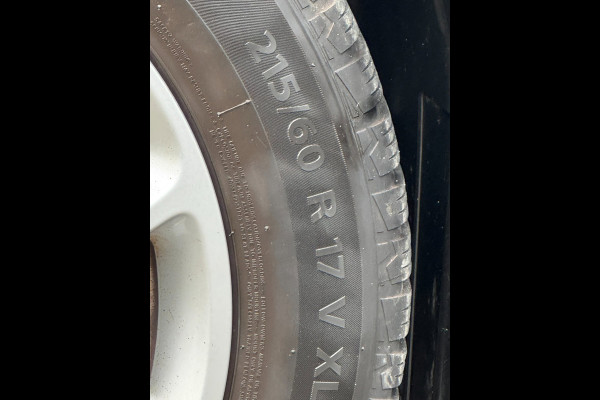 Jeep Renegade 1.4 MultiAir Limited - Automaat I Navigatie I Airco I Leer I Achteruitrij camera / PDC I Dealer onderhouden