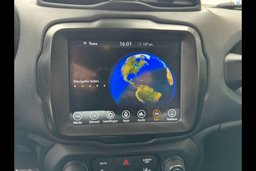 Jeep Renegade 1.4 MultiAir Limited - Automaat I Navigatie I Airco I Leer I Achteruitrij camera / PDC I Dealer onderhouden