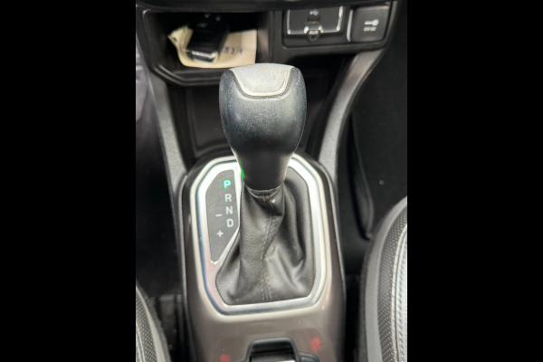 Jeep Renegade 1.4 MultiAir Limited - Automaat I Navigatie I Airco I Leer I Achteruitrij camera / PDC I Dealer onderhouden