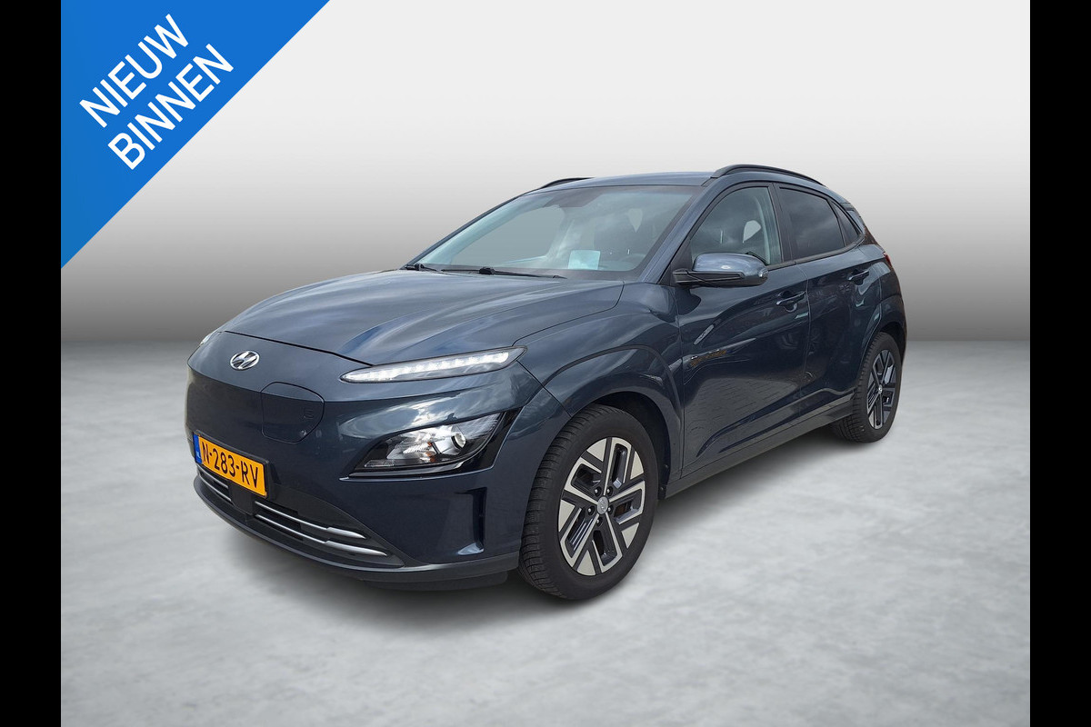 Hyundai Kona EV Fashion 64 kWh | SOH: 94,5% | 3 Fase | Warmtepomp | Blindspot | Navi | Camera |