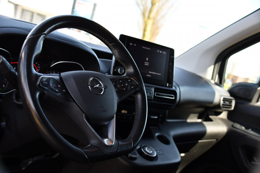 Opel Combo 1.5D L2H1 PB Edition Camera, Cruise, Carplay, Dodehoek, 130pk, Automaat, LED, Sensoren, Clima, Keyless, Uniek!